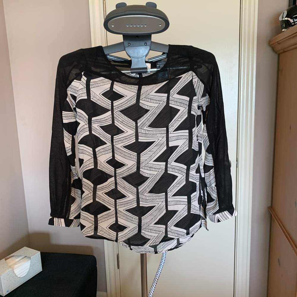 Francesca’s Collection patterned blouse